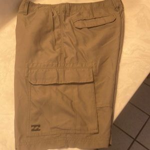 Billabong submersibles board shorts